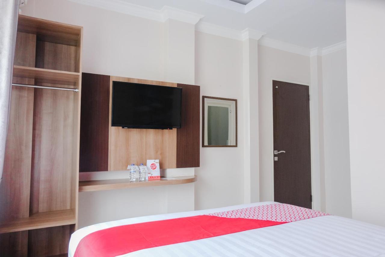 Noura Guest House Syariah Malang Ngoại thất bức ảnh