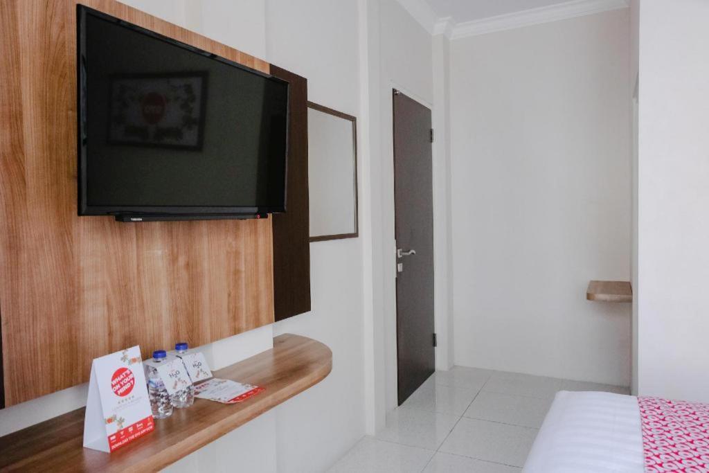 Noura Guest House Syariah Malang Ngoại thất bức ảnh