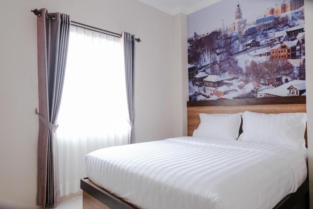 Noura Guest House Syariah Malang Ngoại thất bức ảnh