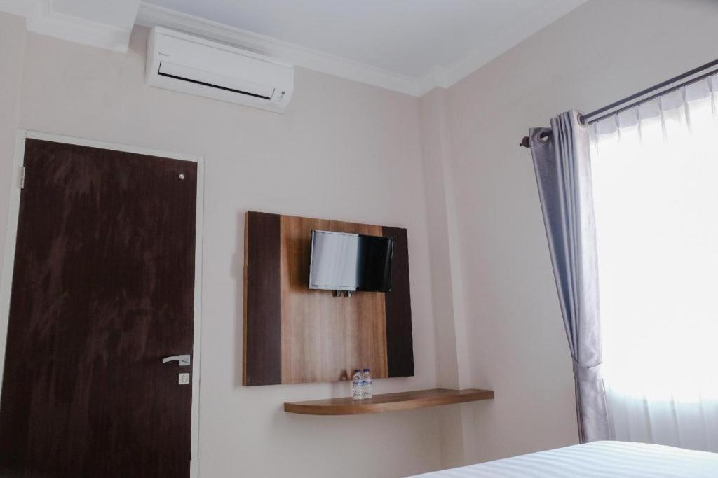 Noura Guest House Syariah Malang Ngoại thất bức ảnh